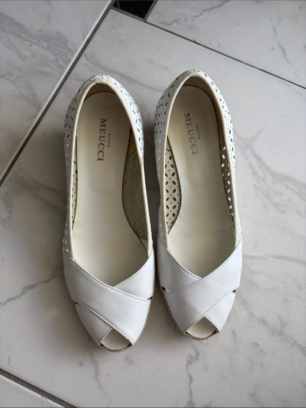 Sesto Meucci White Peep-Toe Laser-Cut Flats